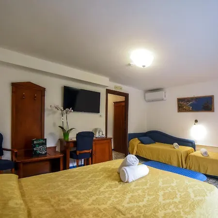 Centro Storico Hotell 3*